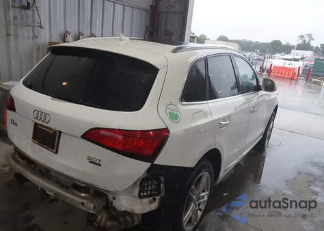 2016 Audi Q5 Premium Plus z USA, uszkodzony, nr VIN WA1L2AFPXGA122302